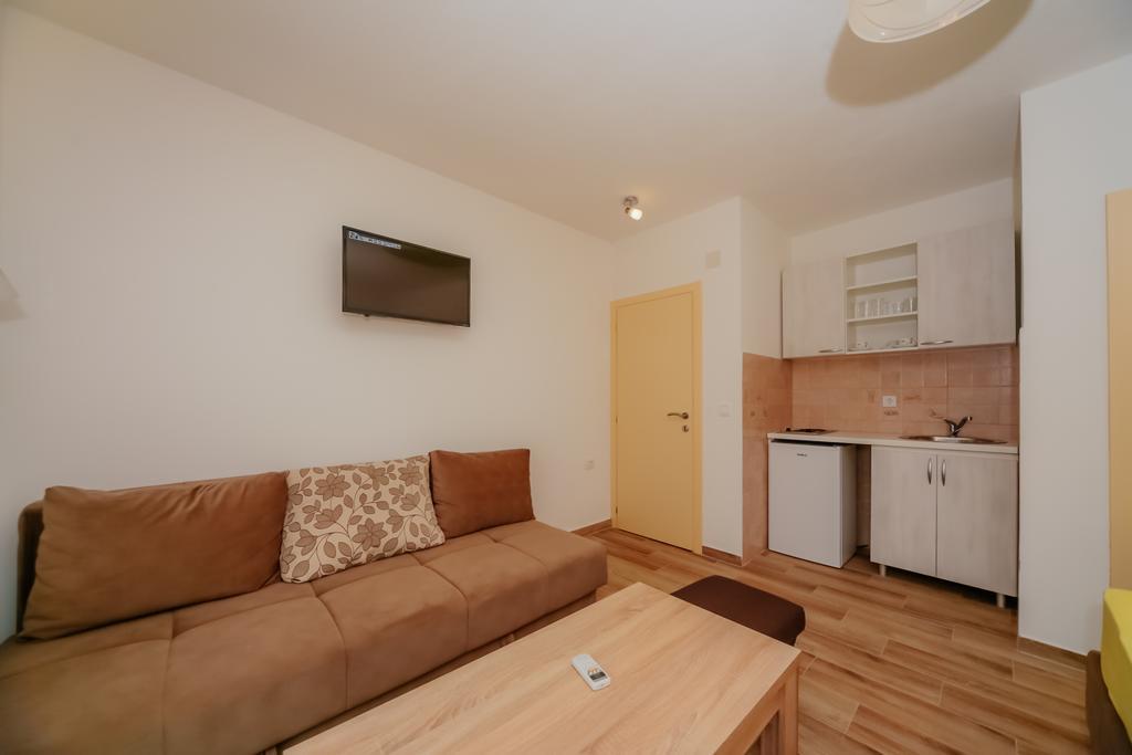 Apartments Sole Mar Сутоморе Экстерьер фото